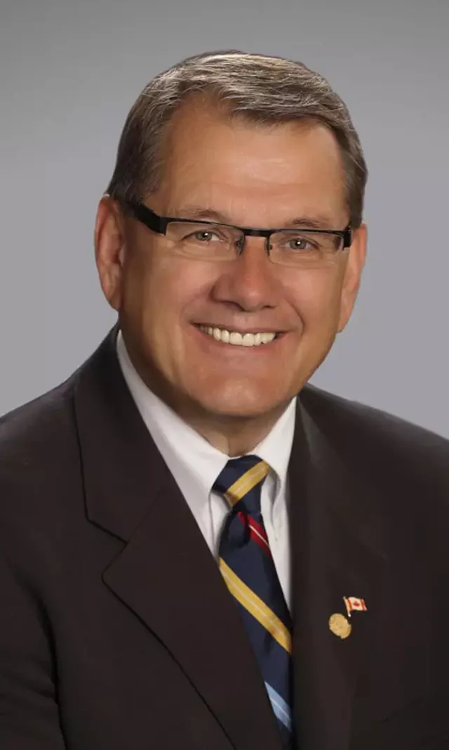 RAY CHISHOLM
